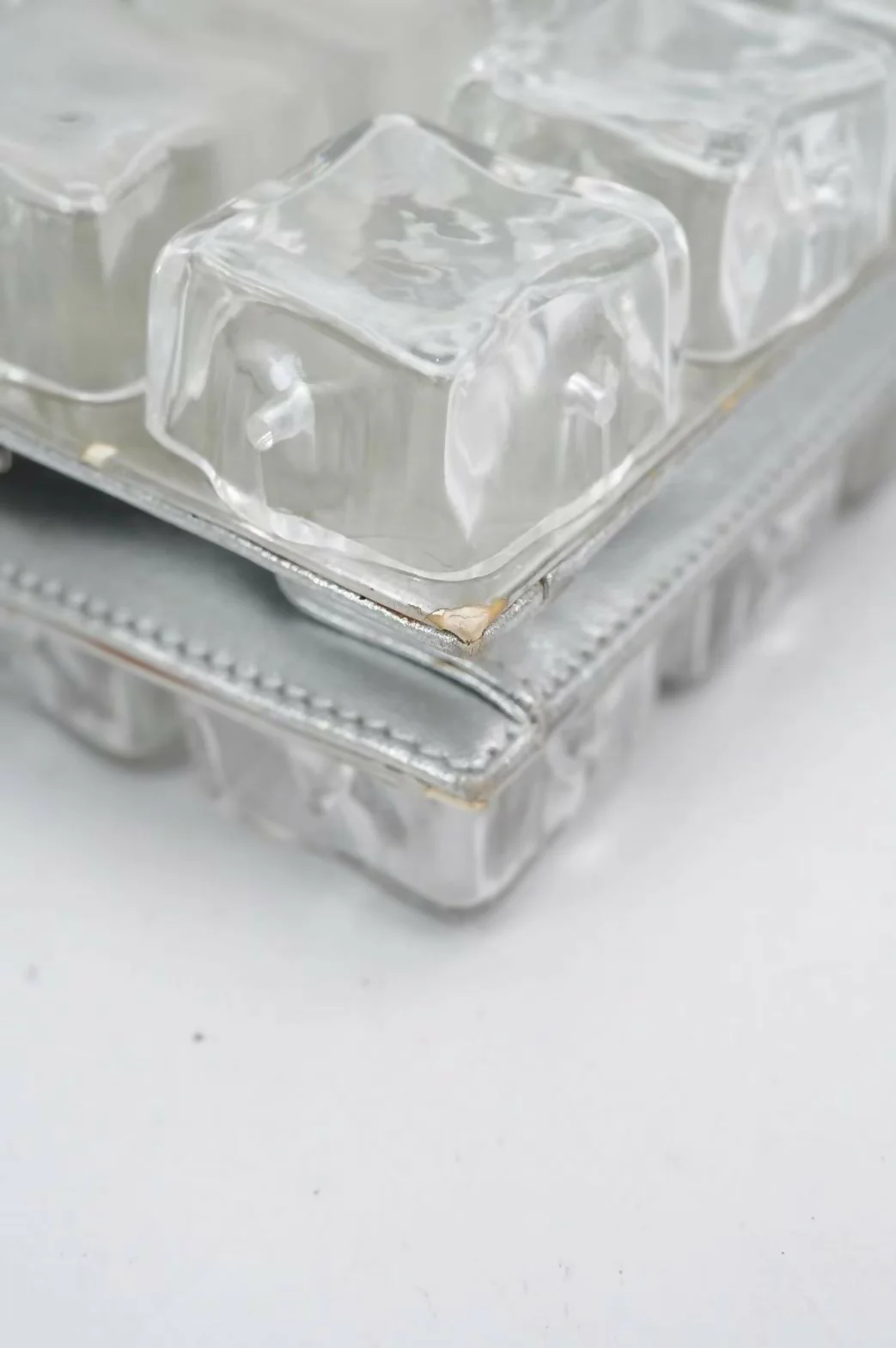 Chanel ice cube clutch bag - Image 4