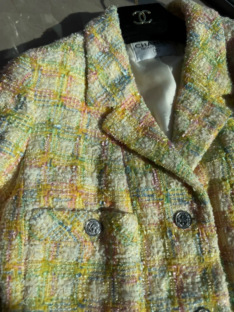 Chanel vintage green white tweed jacket - Image 3