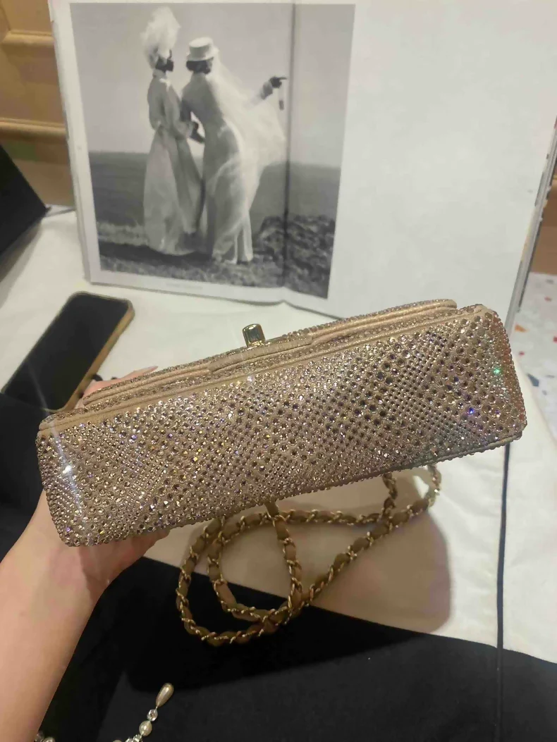 Chanel light pink full-diamond CF chain flap bag - Image 4