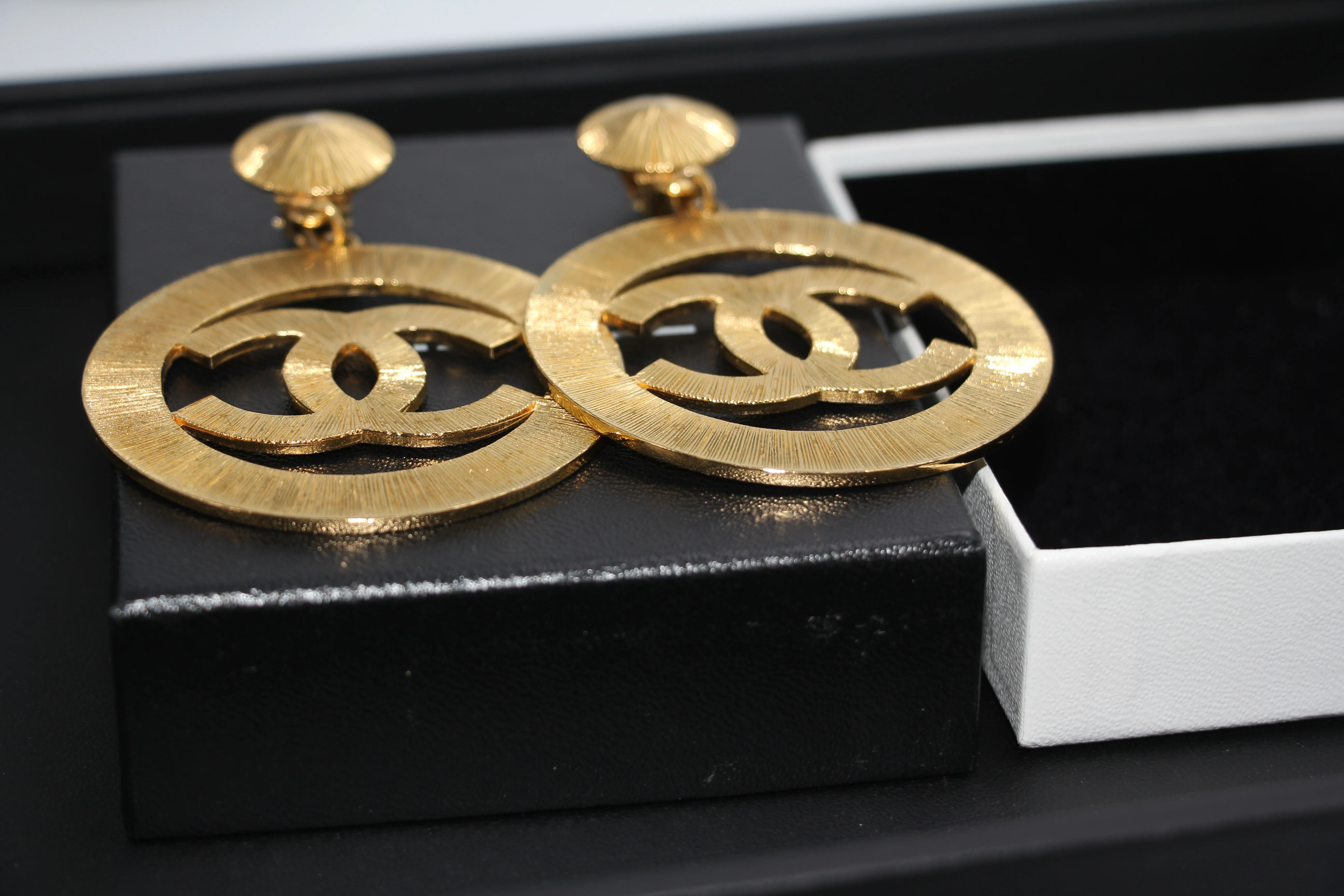 Chanel Logo Earrings - Image 6