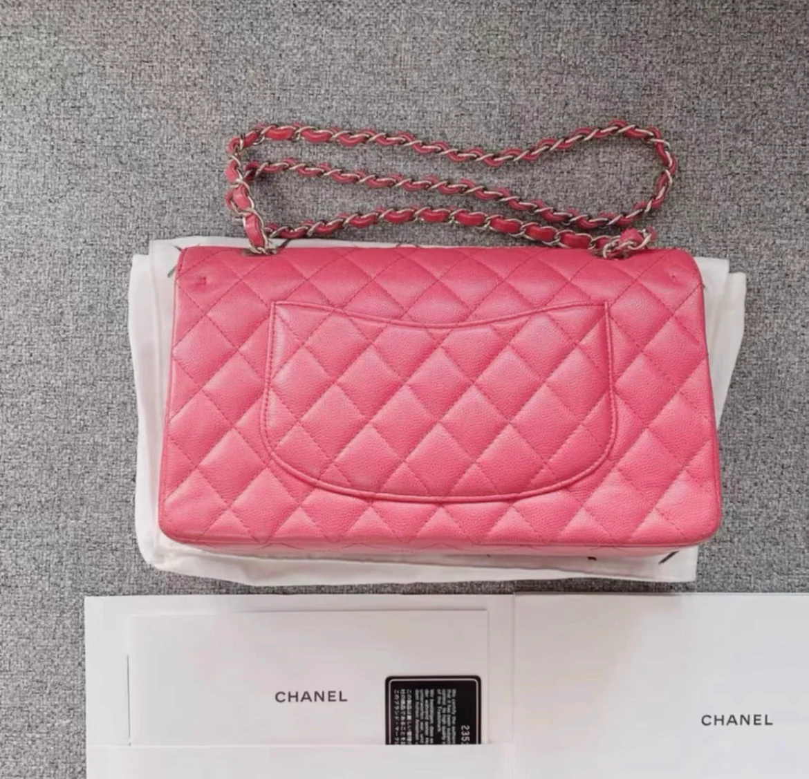 Chanel Medium Classic Double Flap Bag in Bubble Gum Pink Caviar - Image 6
