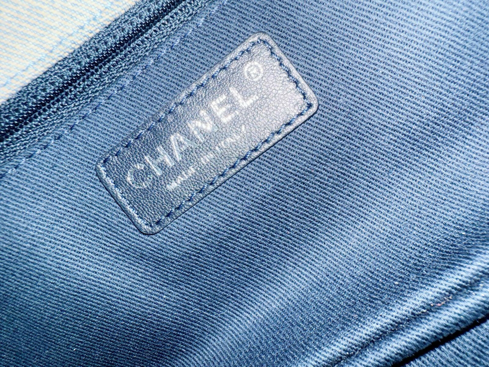 Chanel Medium Denim Paris-Dallas Patchwork Flap Bag - Image 11