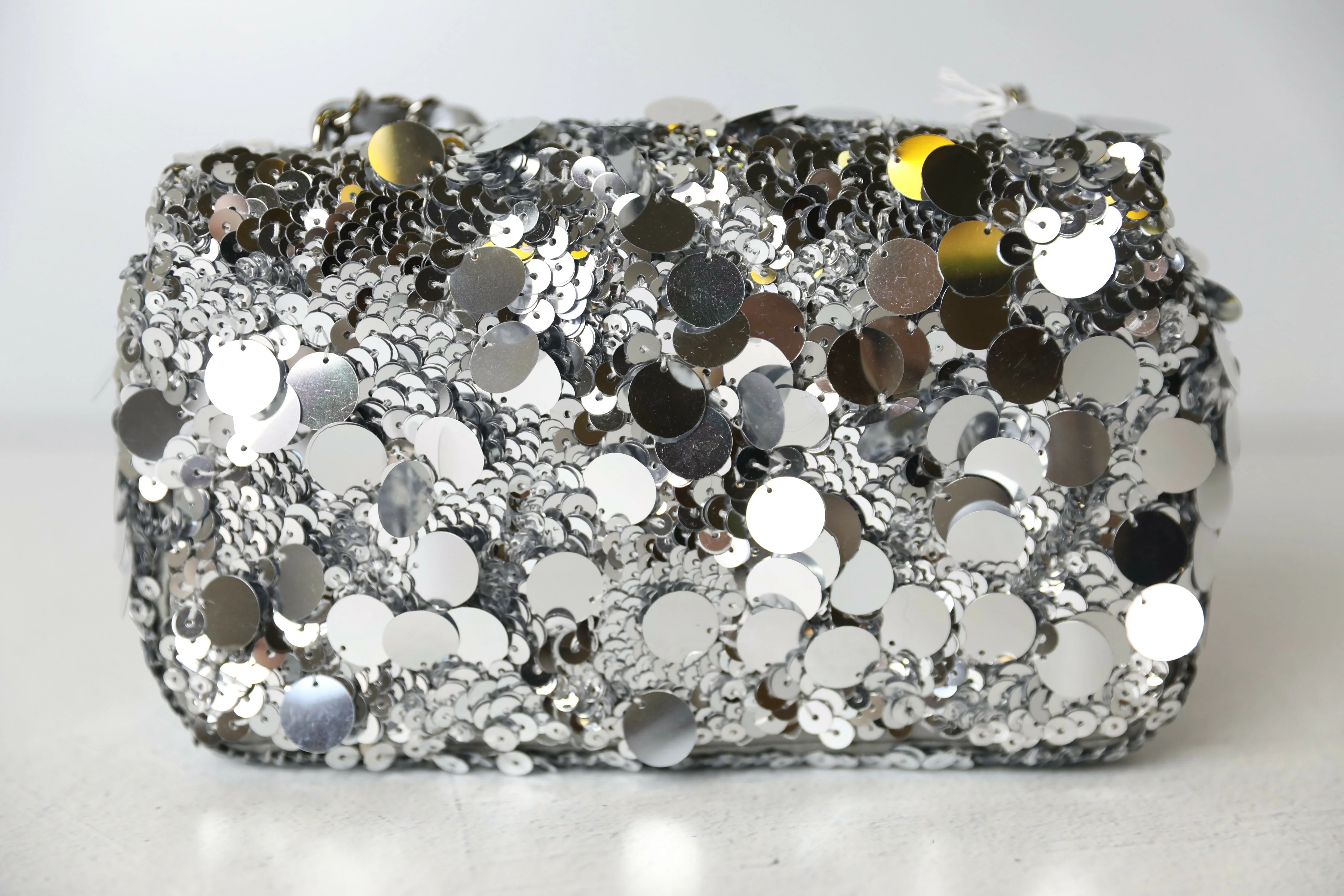 Chanel Mini Single Flap Silver Sequin Bag – Métiers d’Art 2022 - Image 2