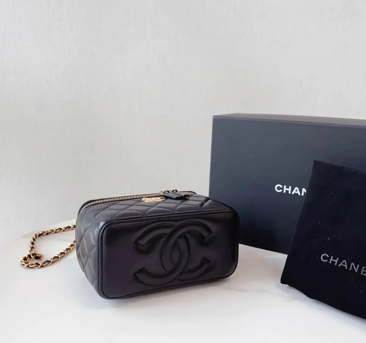 Chanel Mini Vanity Top Handle Case Black Lambskin Brushed Gold Hardware - Image 3