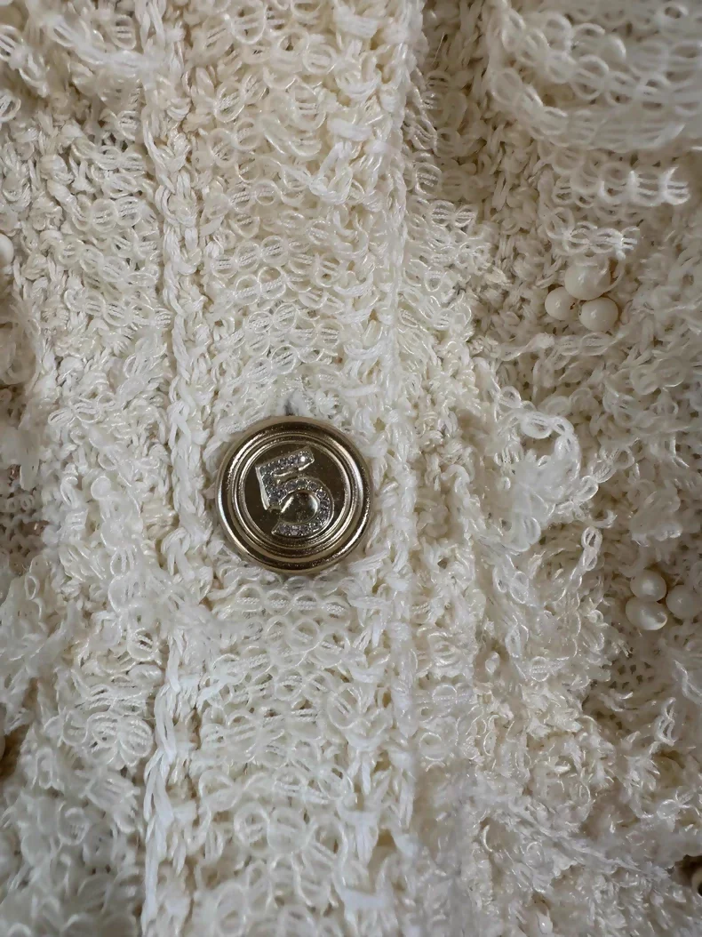 Chanel 21S off-white knit cardigan - Image 2