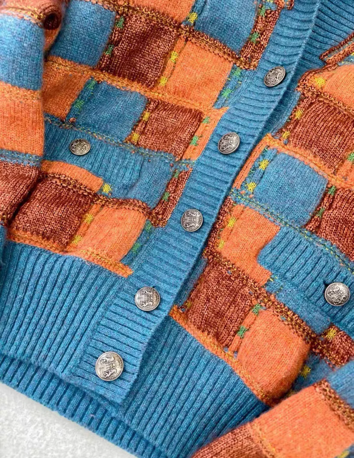 Chanel Paris-Salzburg 2015 Blue, Brown & orange knitted jacket size 36 - Image 4