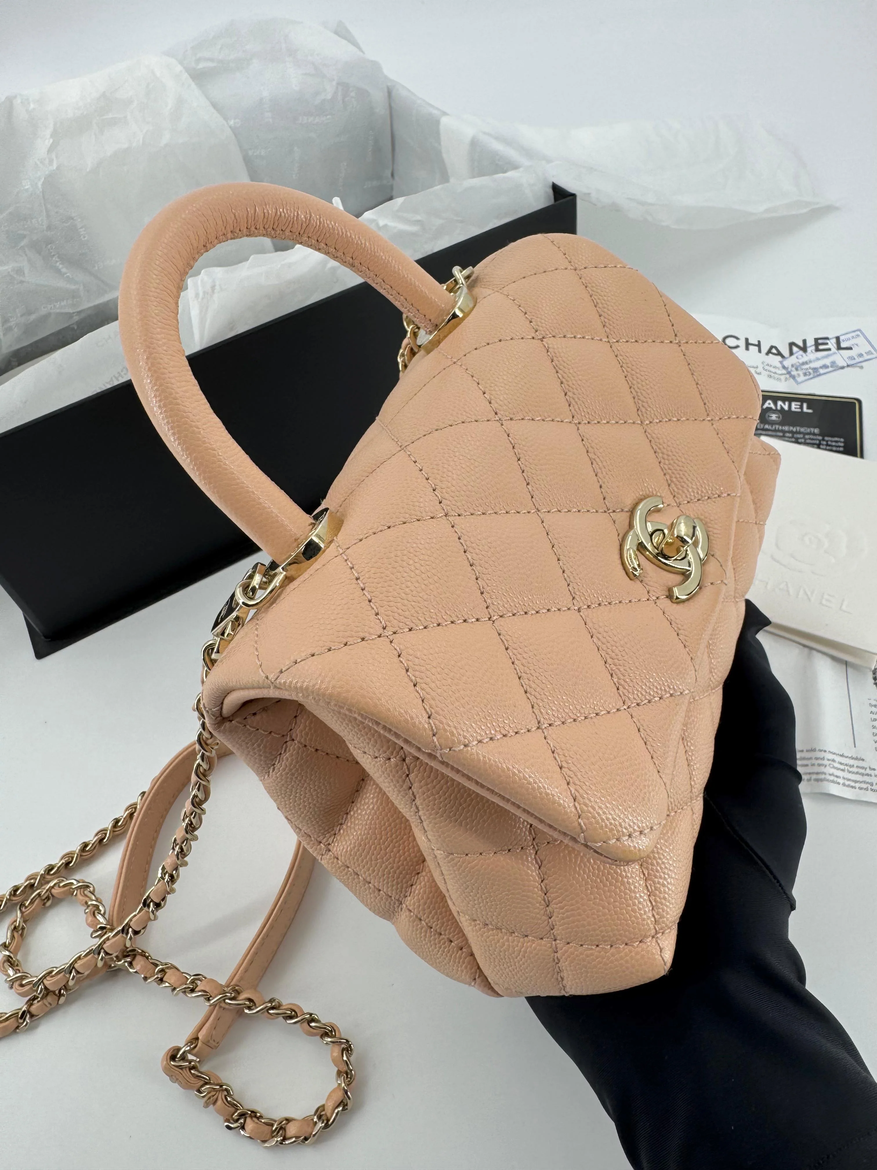 Chanel peach grained leather mini coco handle with light gold hardware - Image 6