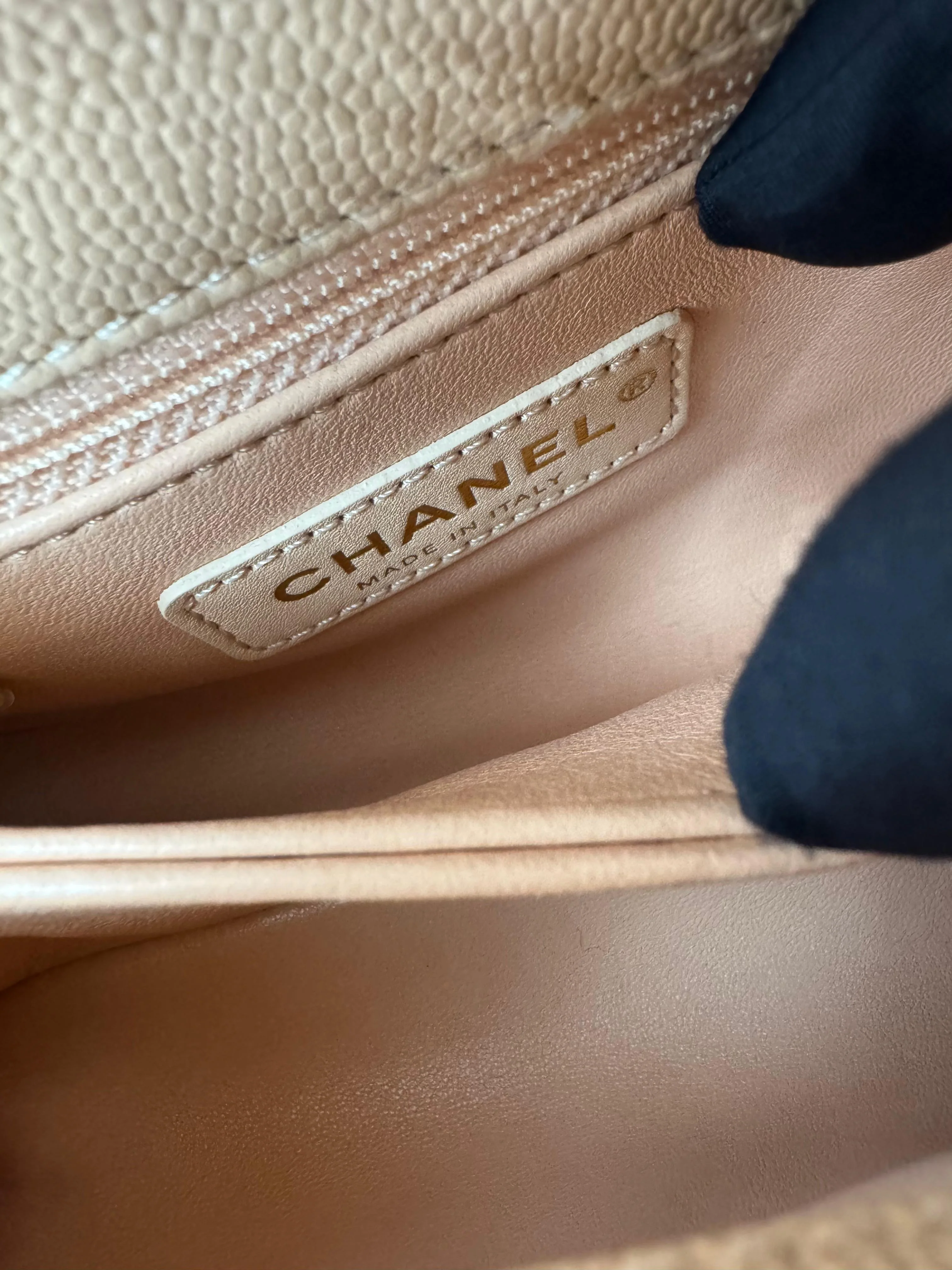 Chanel peach grained leather mini coco handle with light gold hardware - Image 8