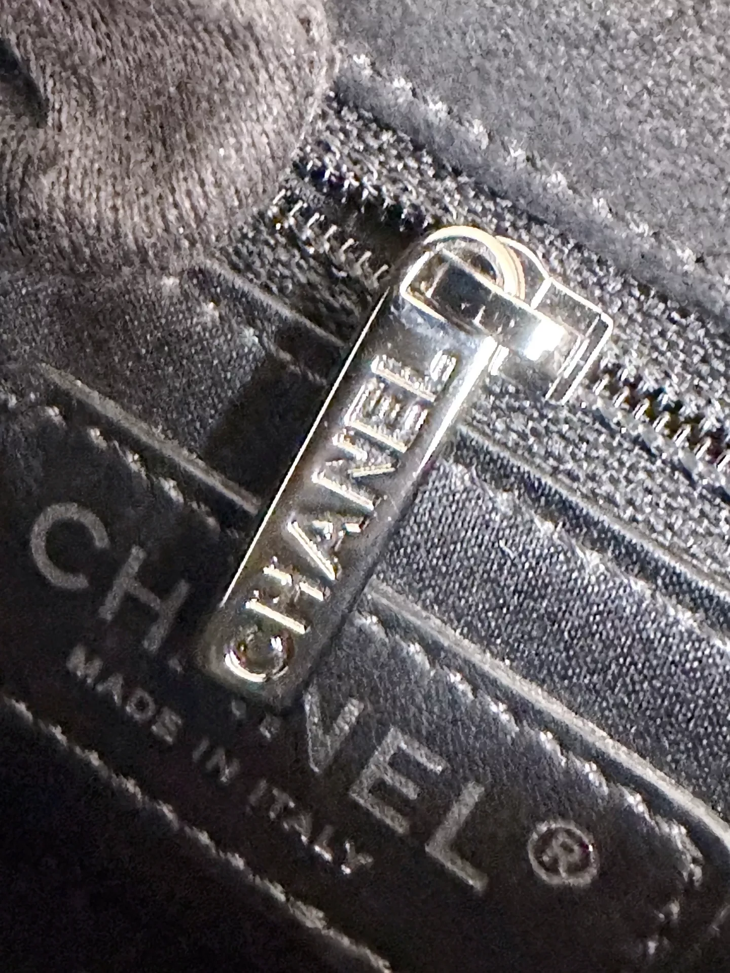 Chanel Pearls & Beads Mini Classic Single Flap Bag - Image 16