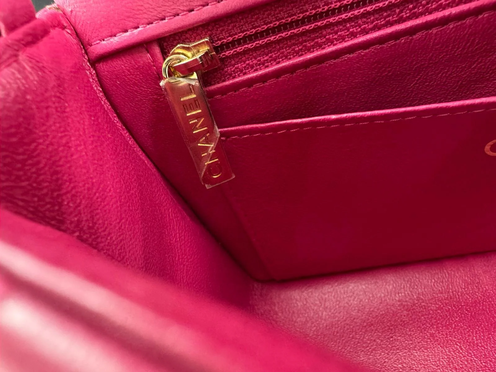 Chanel pink Lambskin Chevron Quilted Medium Double Flap - Image 17