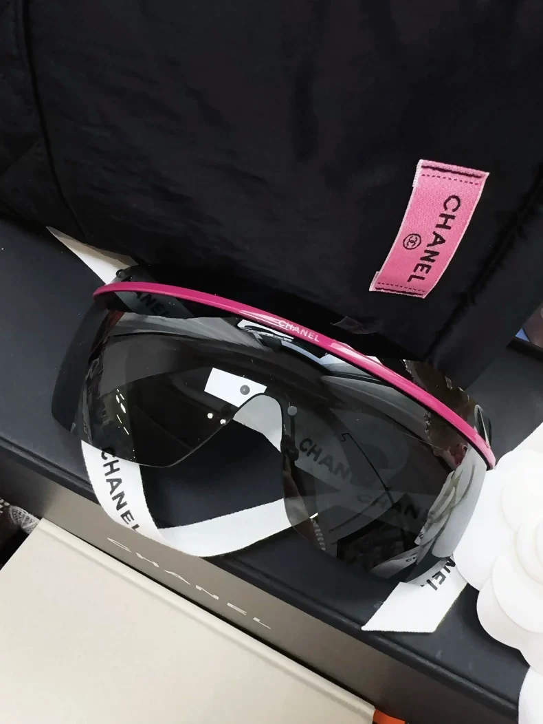 Chanel Pink Stripe Logo Ski Sunglasses - Image 2