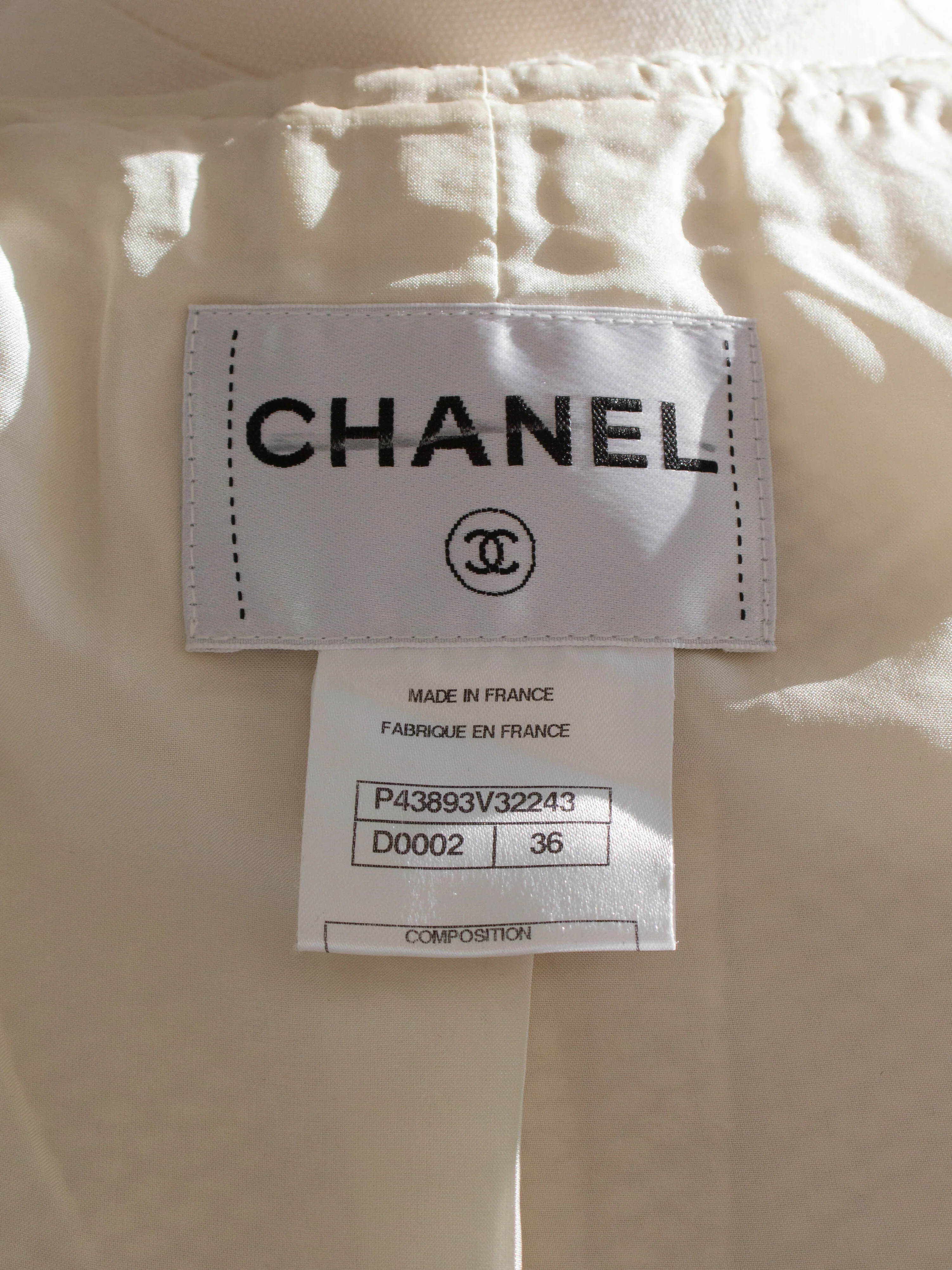 Chanel Pre-Fall 2012 Bombay Ecru Silver Embellished Tweed 12A Jacket - Image 8