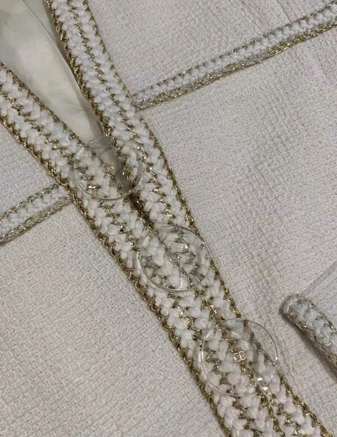 Chanel Pre-Fall 2017 Metiers D'Art Ritz 17A Ecru Cream Jacket size 38 - Image 7