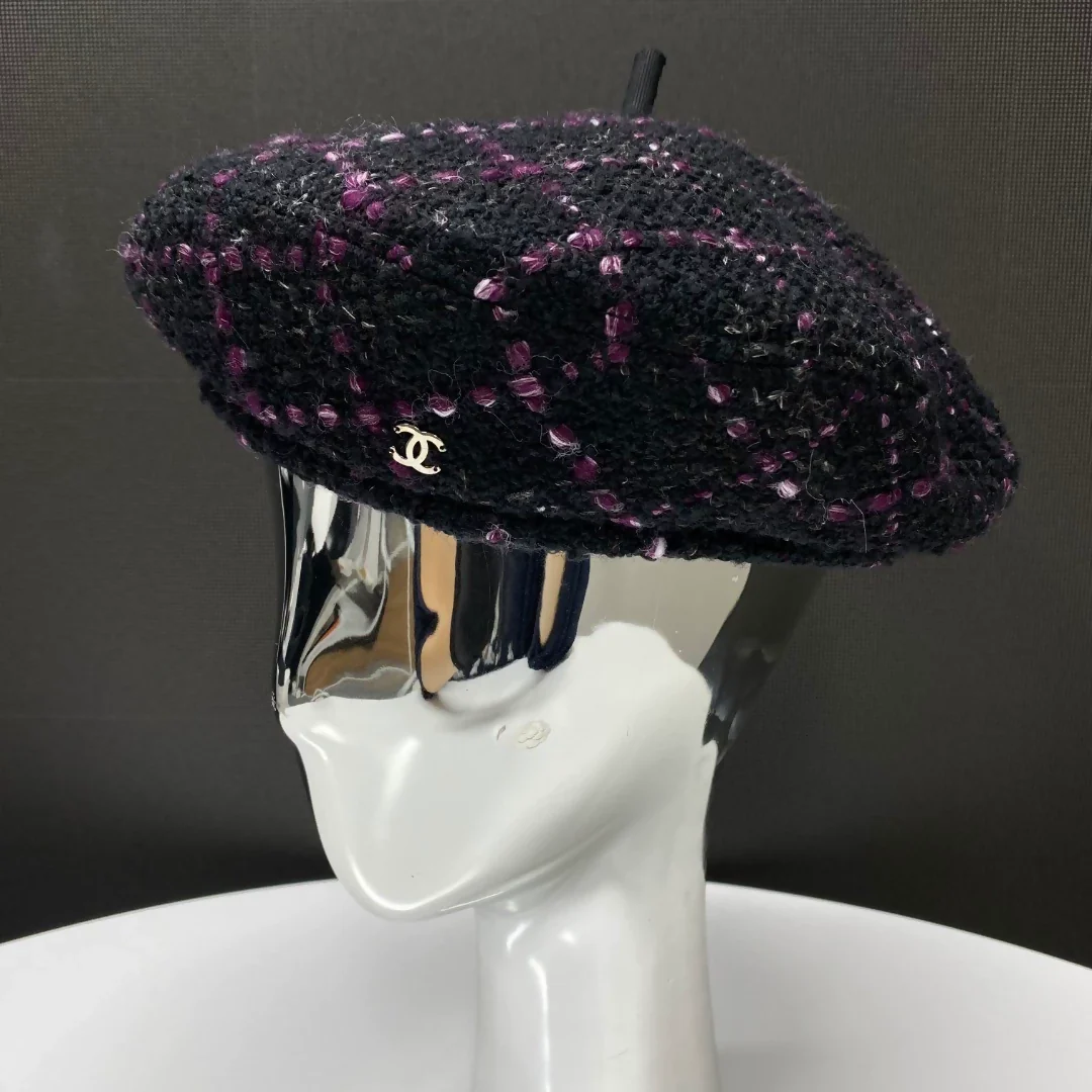 Chanel purple and black tweed sequined beret - Image 2