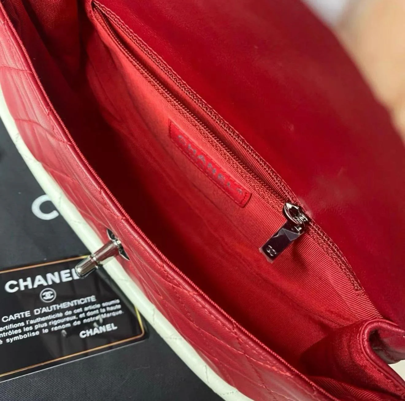 Chanel Red Lambskin Hula Hoop Handbag - Image 11