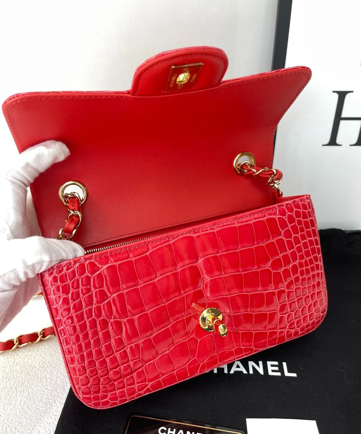 CHANEL Red Shiny Alligator Classic Mini Flap Bag with Gold Hardware - Image 6