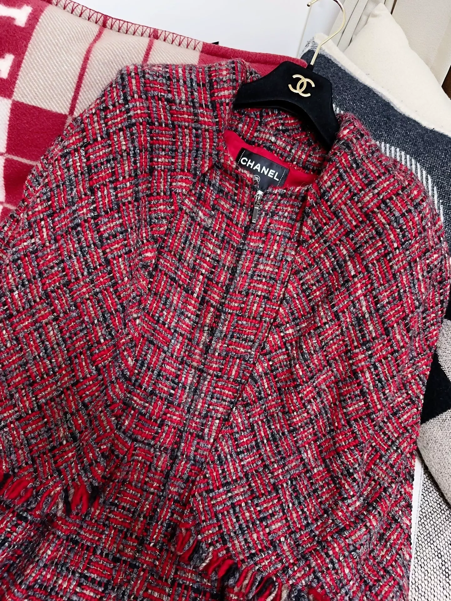 Chanel red tweed coat - Image 3