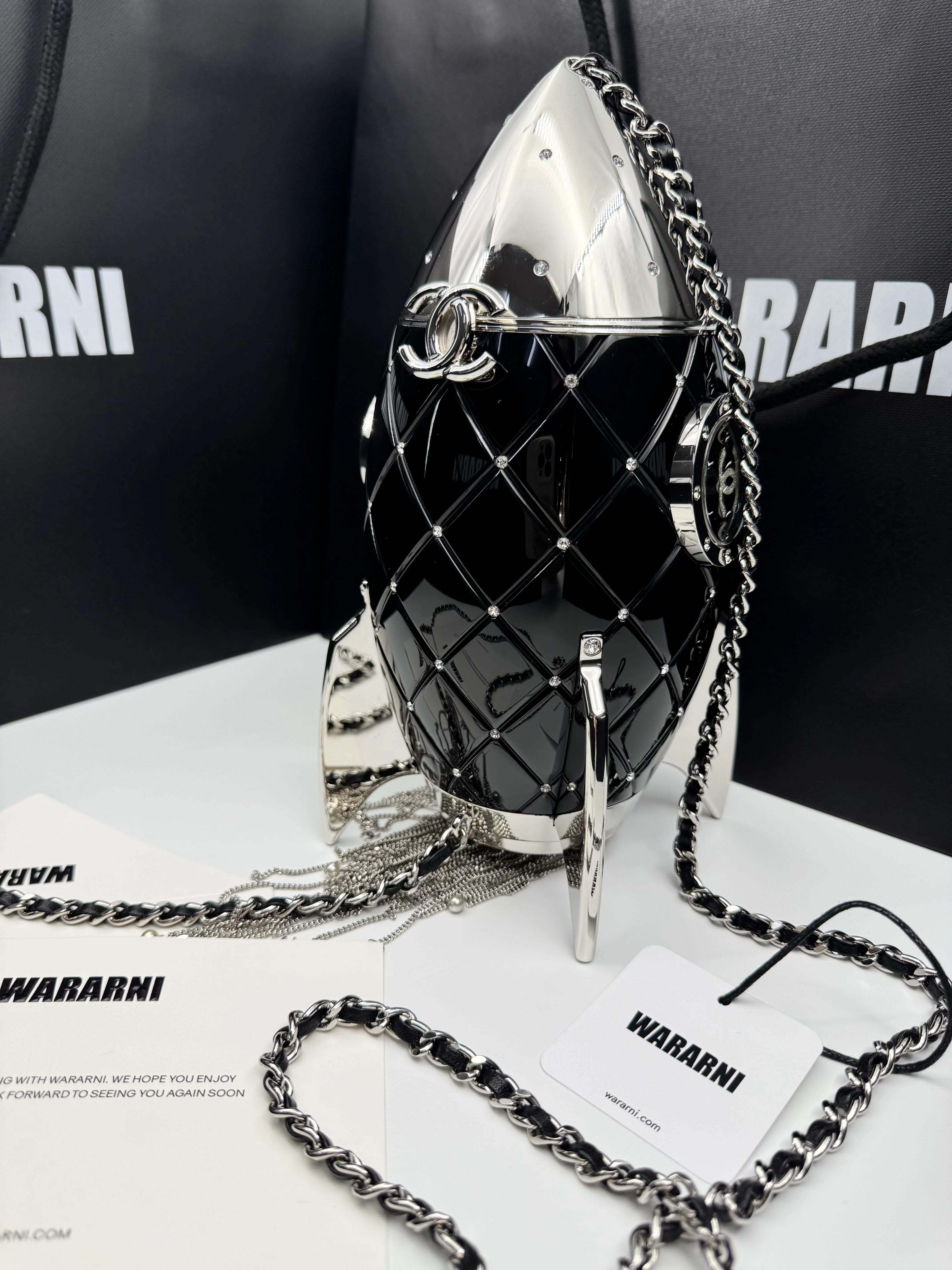 Chanel Rocket Ship Minaudière 2017 - Image 4
