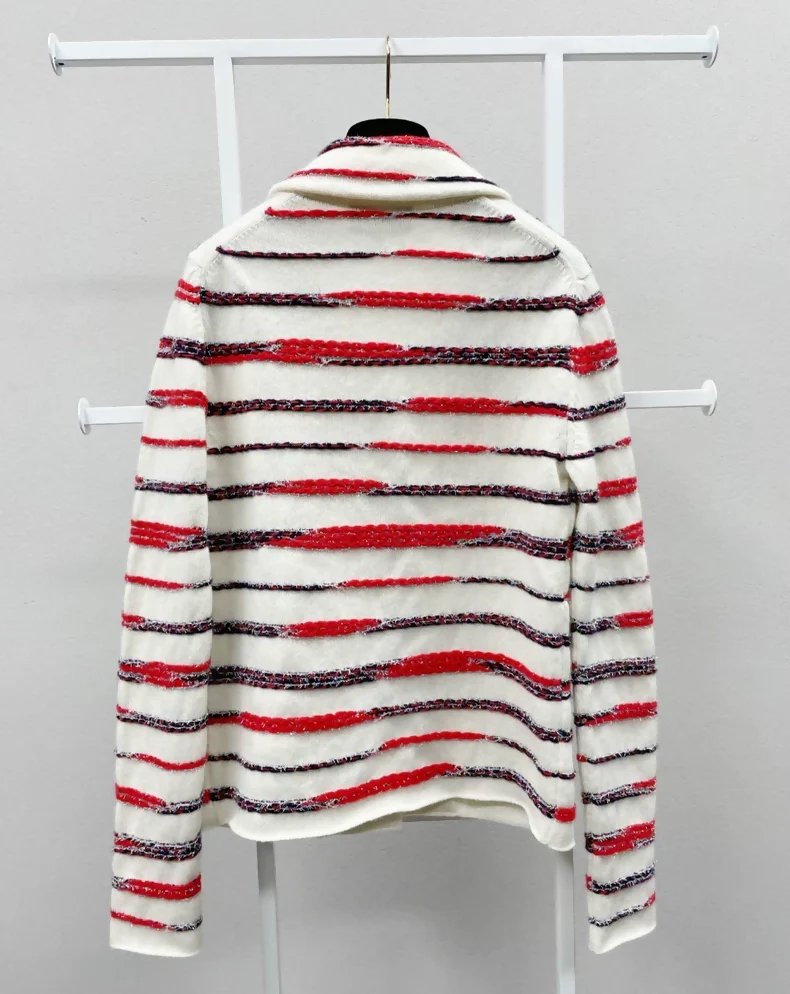 Chanel white & red stripes two pocket jacket - Image 2
