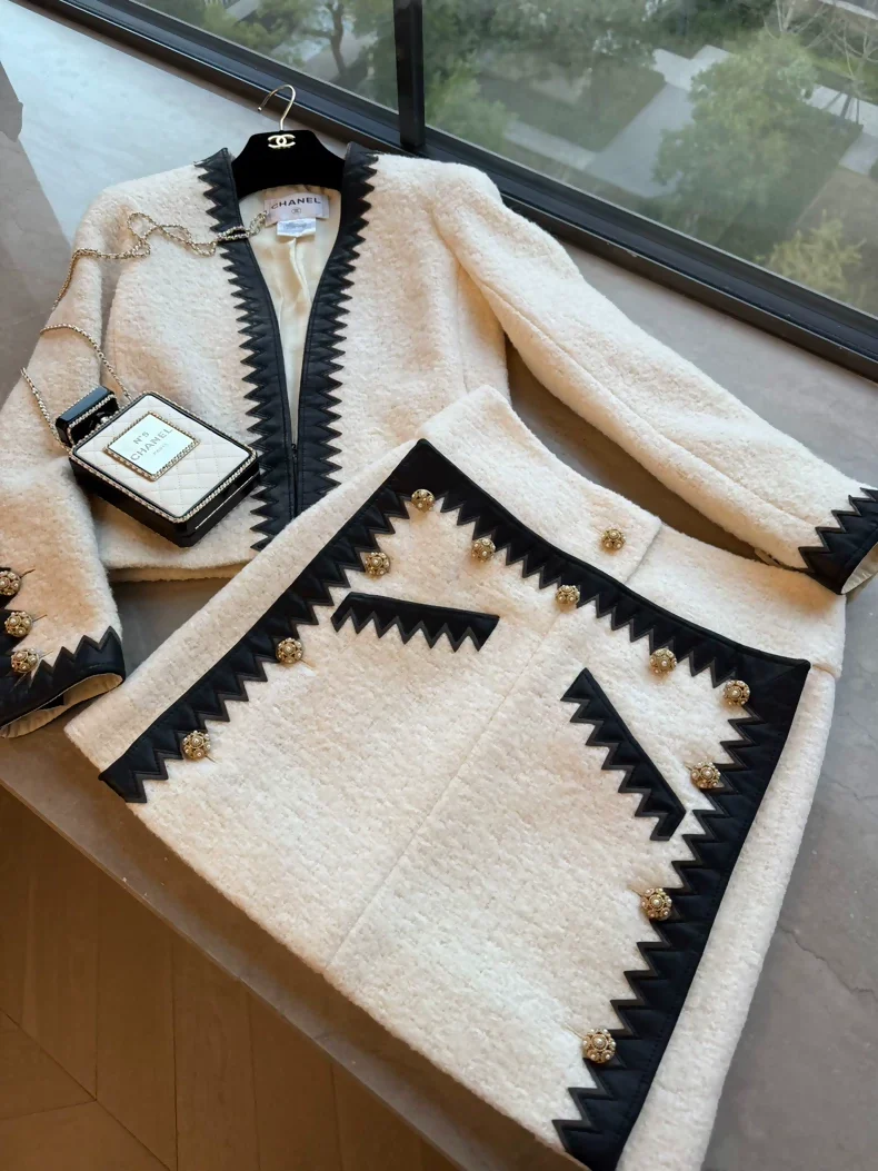 Chanel 15A Paris Salzburg suit set