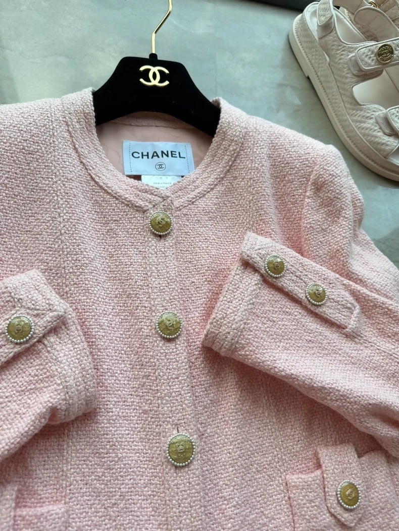 Chanel 16C light pink jacket - Image 2