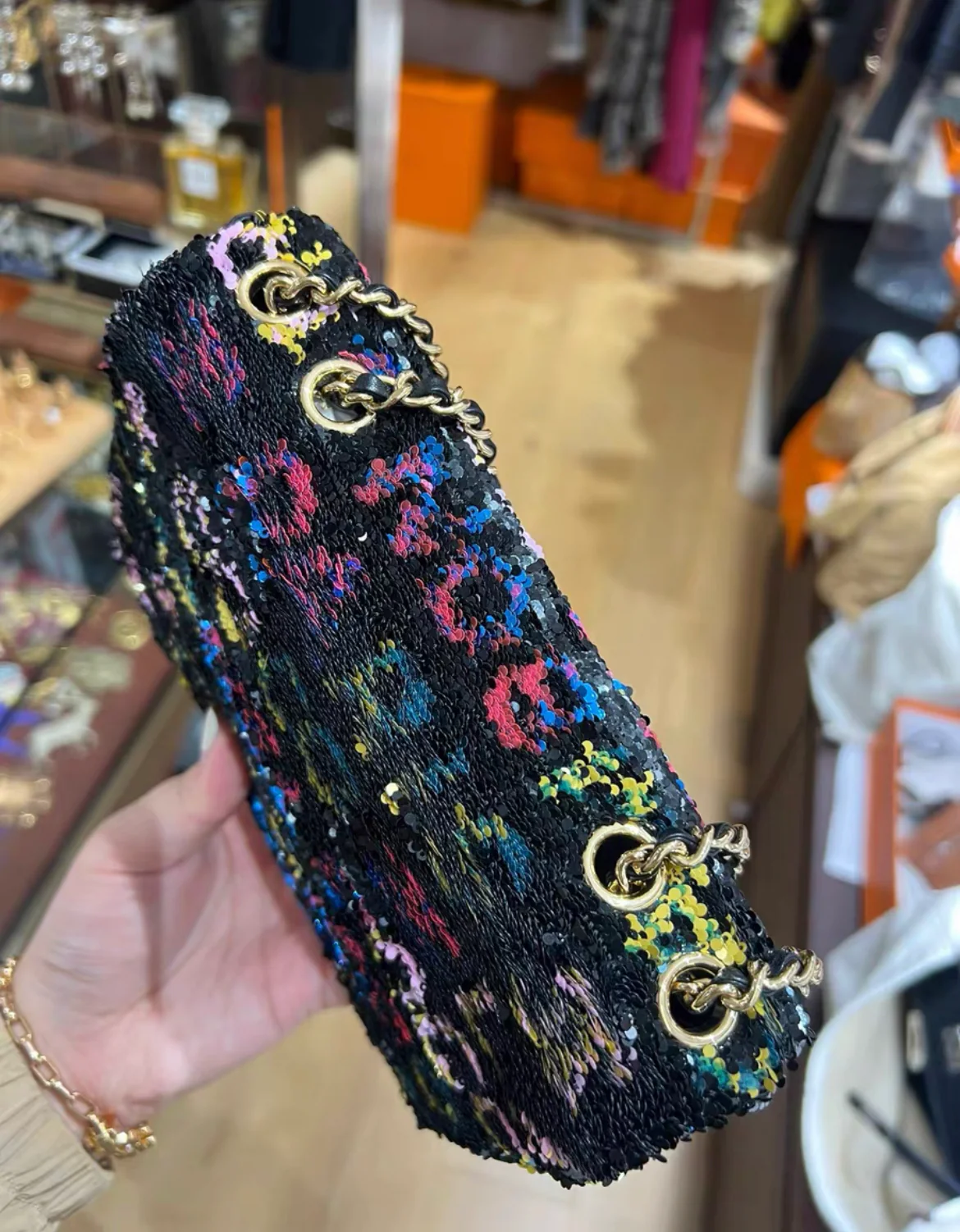 CHANEL Sequin Logo CC Small Single Flap Black Multicolor - Image 6