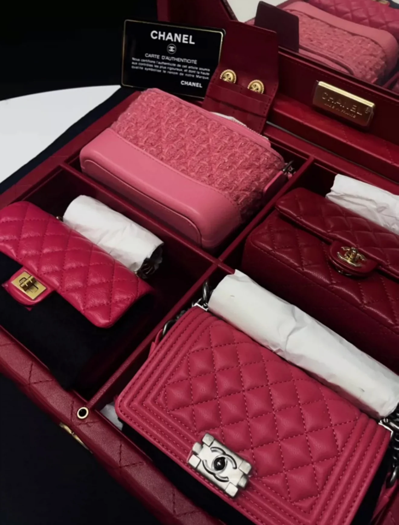 Chanel Set Of 4 Pink Mini Bags with Quilted Trunk - Image 3