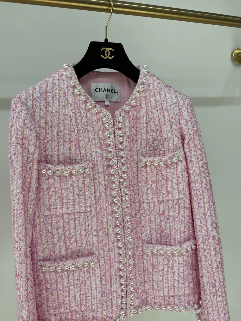 Chanel 25P shimmering pink tweed jacket - Image 2