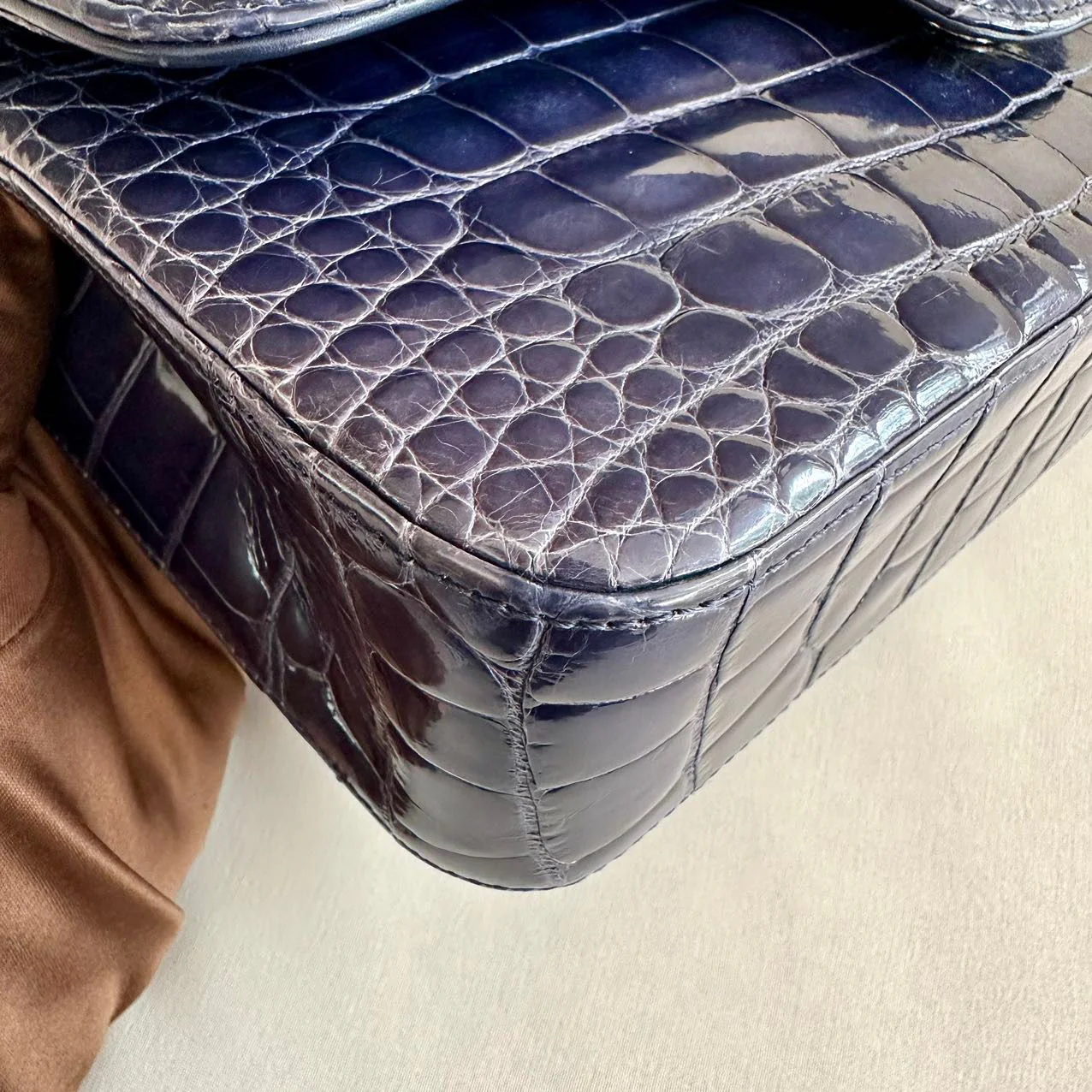 CHANEL SHINY BLUE ALLIGATOR CLASSIC FLAP BAG WITH SILVER HARDWARE - Image 17