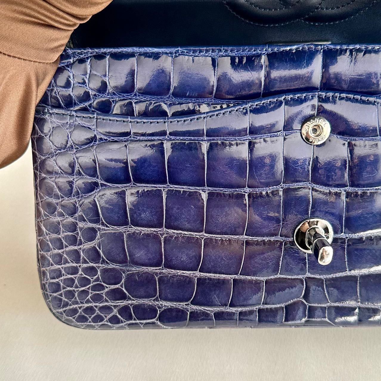 CHANEL SHINY BLUE ALLIGATOR CLASSIC FLAP BAG WITH SILVER HARDWARE - Image 4