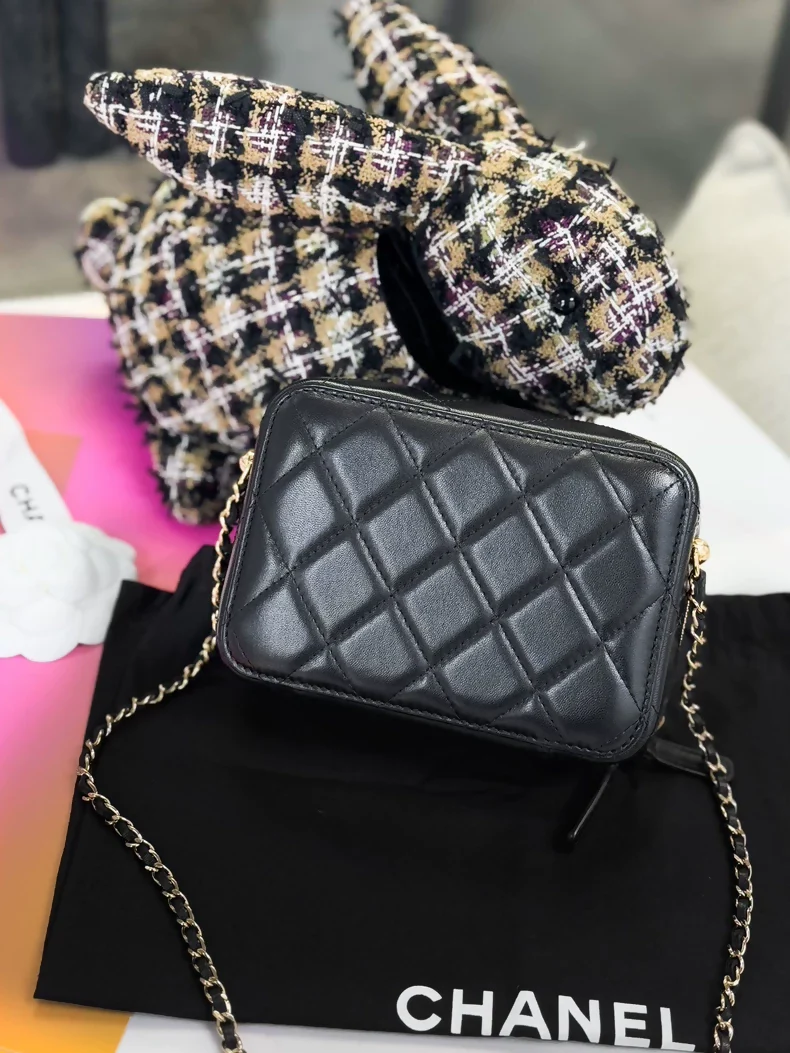 Chanel, small gold mirror camera bag, - Image 2