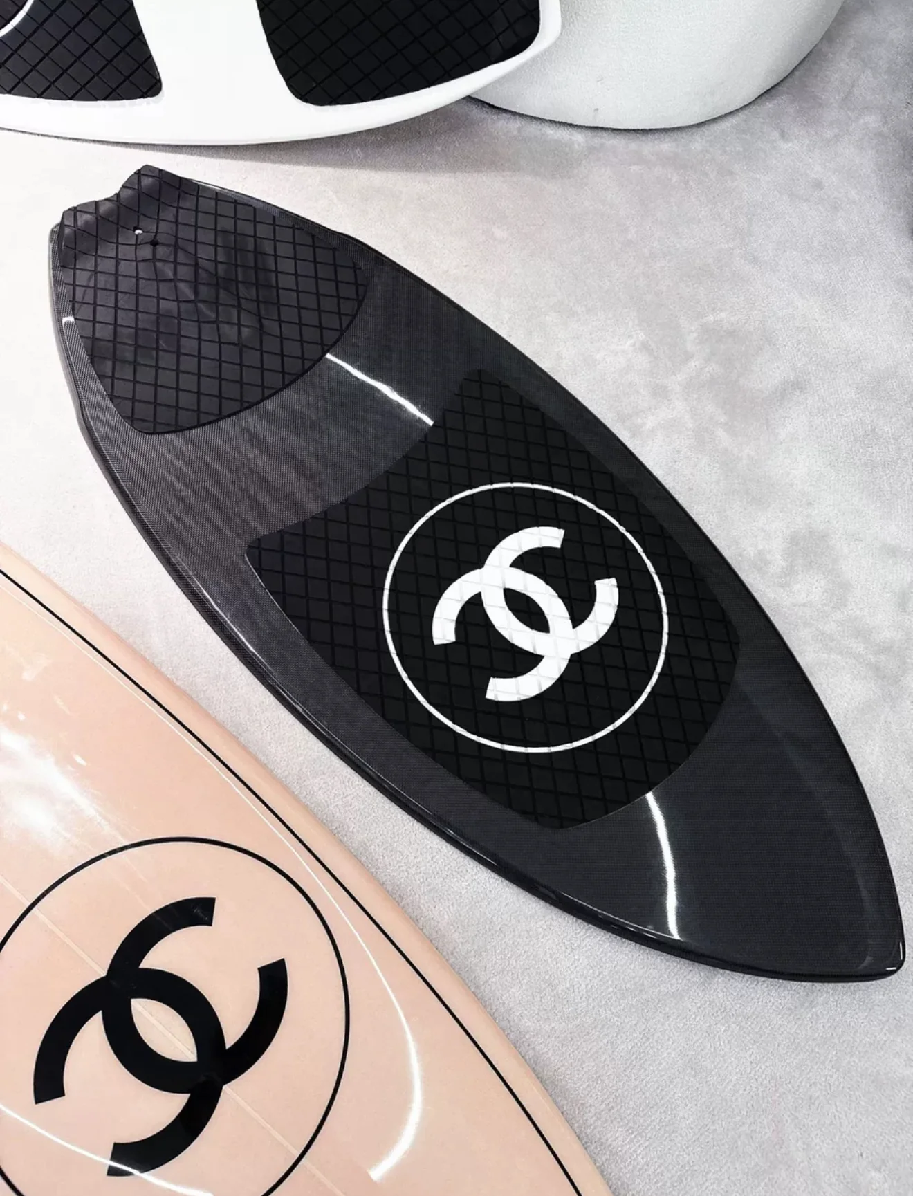 CHANEL Limited Edition Black Surfboard - Image 6