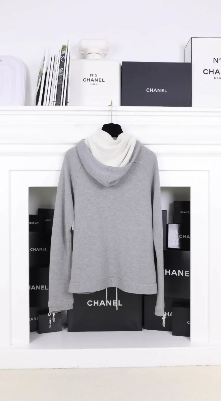 Chanel sports series gray zipper hooded cardigan - Image 2