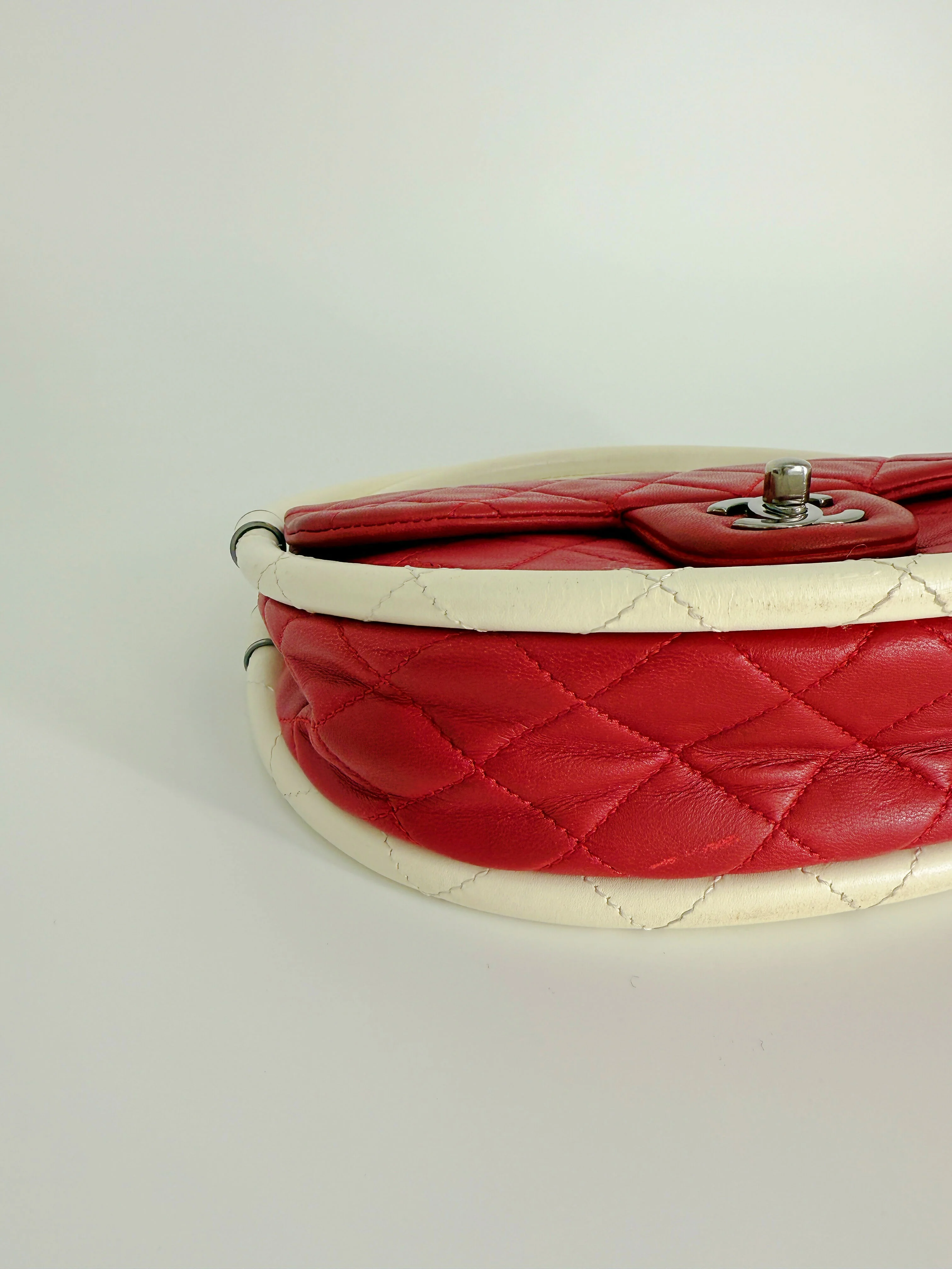 Chanel Spring-Summer 2013 Hula-Hoop Bag - Image 5