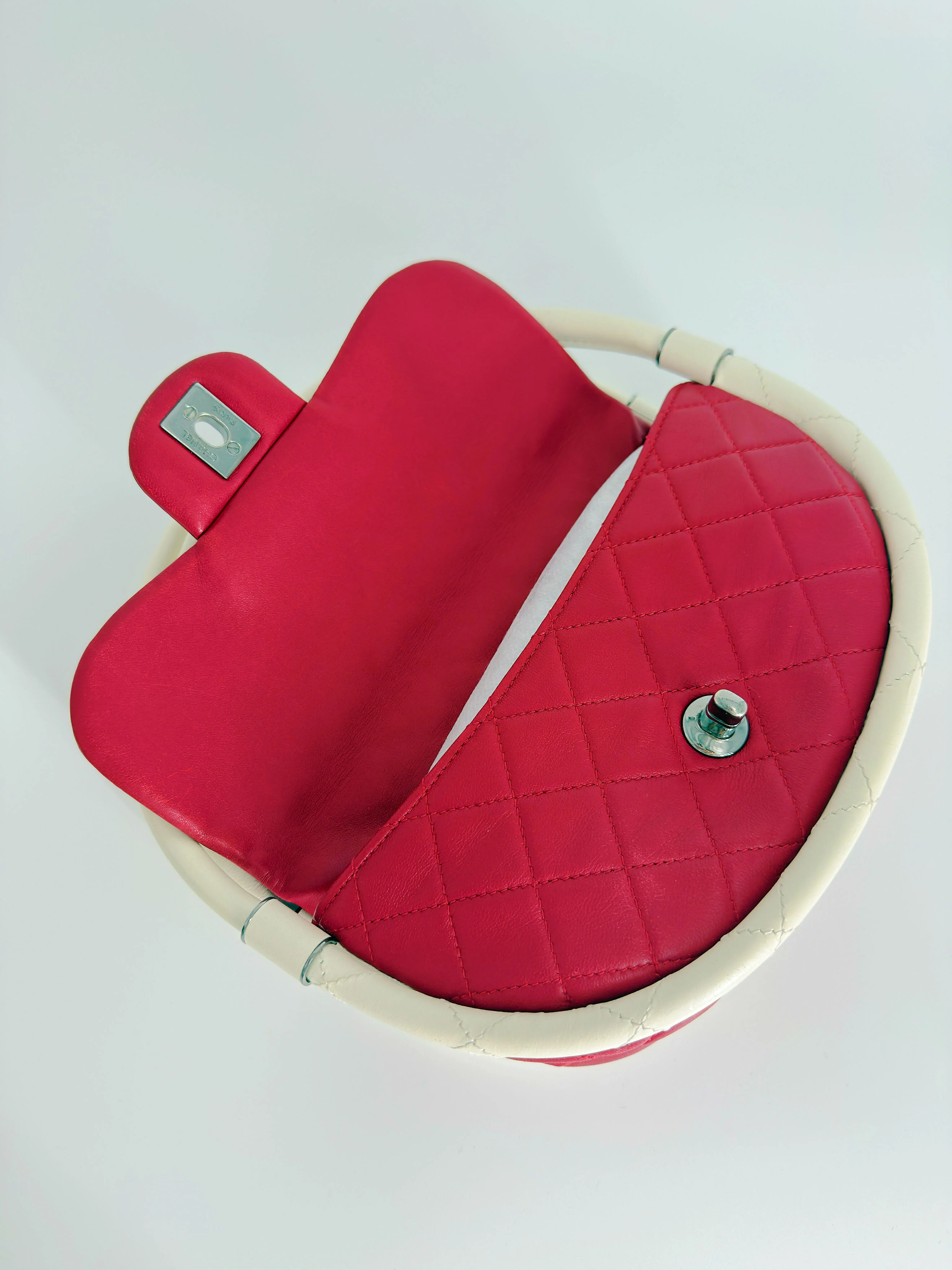 Chanel Spring-Summer 2013 Hula-Hoop Bag - Image 9