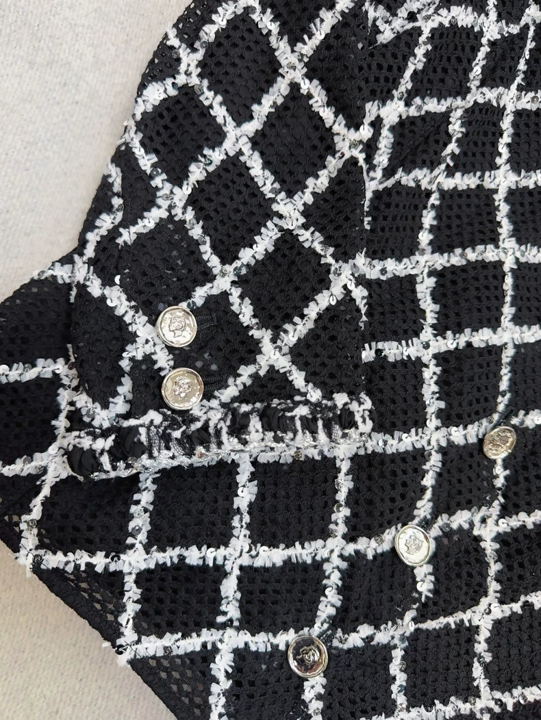 Chanel 25S Black & white quilted embroidered jacket - Image 4