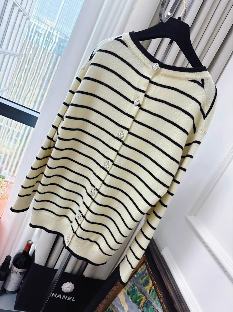 Chanel 25S yellow and black striped cardigan - Image 2