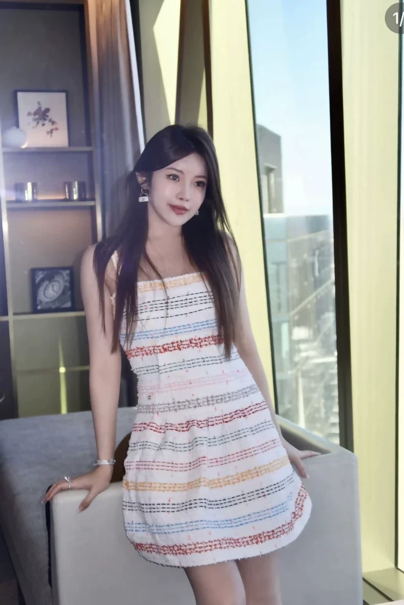 Chanel 19S Striped Dress - Image 7