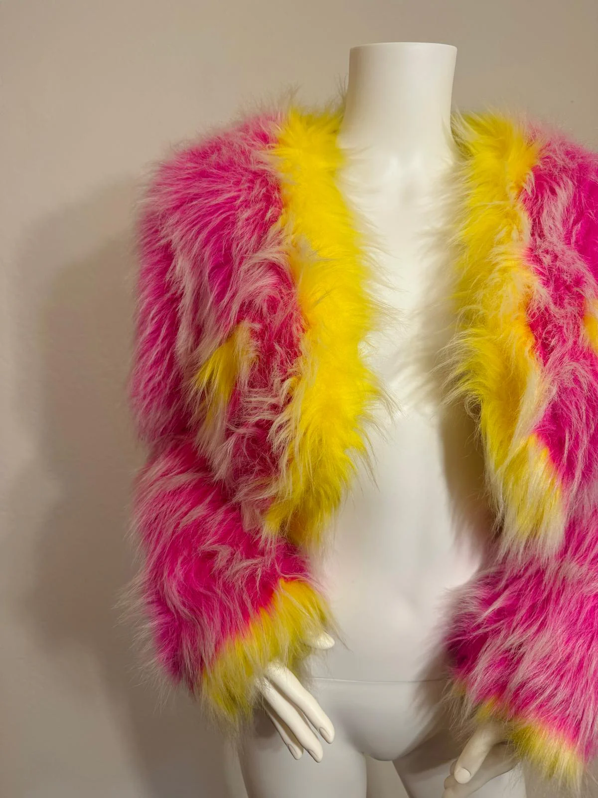 Chanel Super rare 1994 jacket size S - Image 4