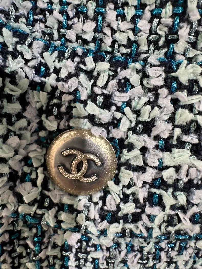 Chanel 20P turquoise tweed dress - Image 2