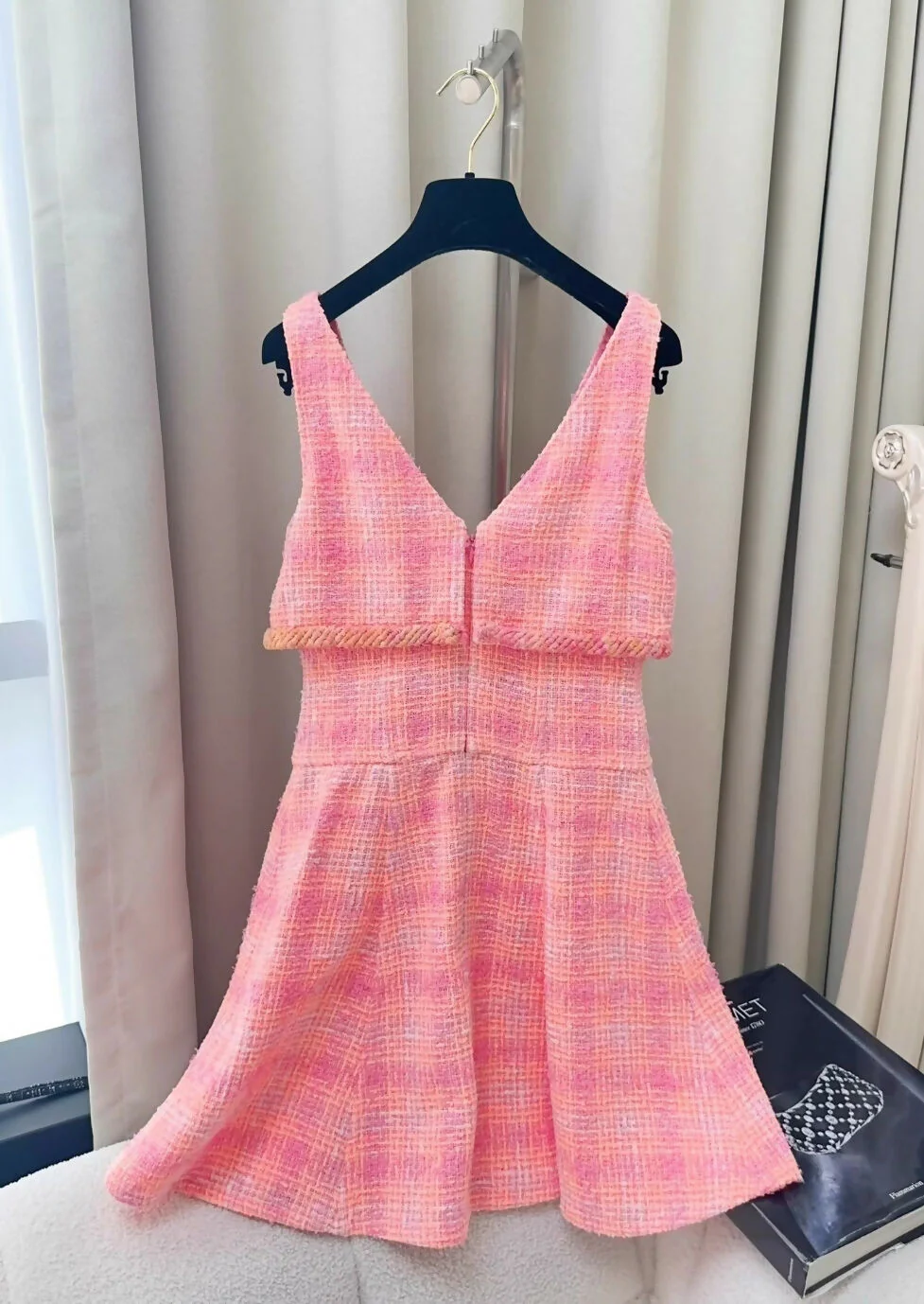 Chanel 24C pink tweed dress - Image 3