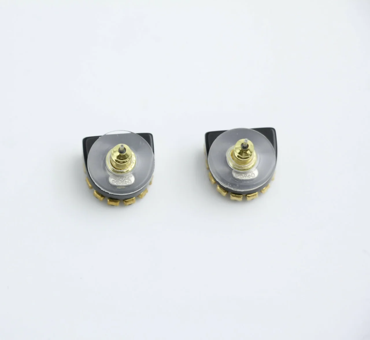 Chanel Vintage 00A Rhinestone Ring Shape Stud Earrings - Image 8