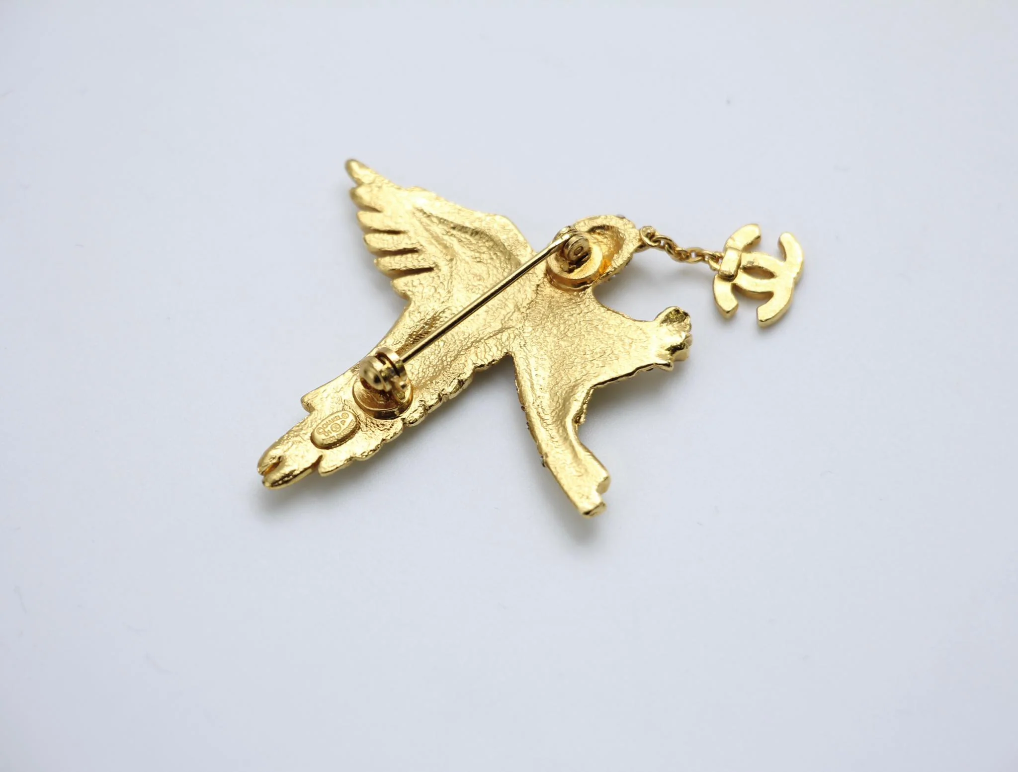 Chanel Vintage 01P Rhinestone Eagle Fine Brooch - Image 3