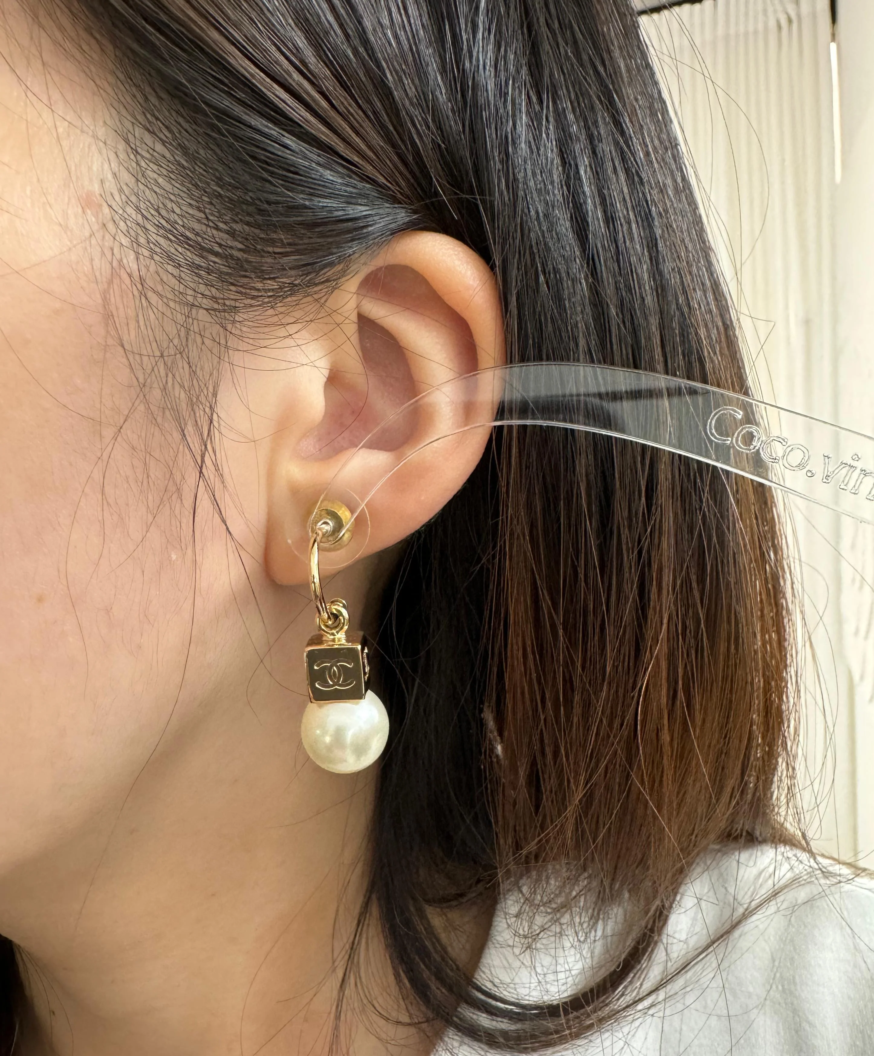 Chanel Vintage 02 Imitation Pearl Gold Square Cc Drop Earrings - Image 8