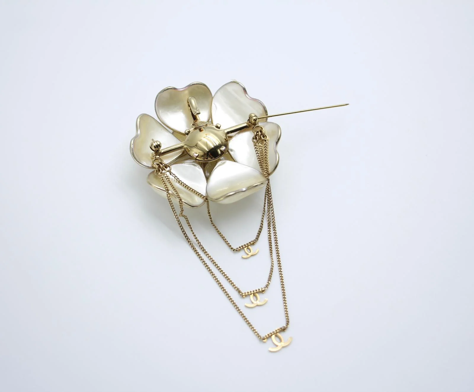 Chanel Vintage 02A Imitation Pearl White Camellia Three Cc Brooch - Image 11