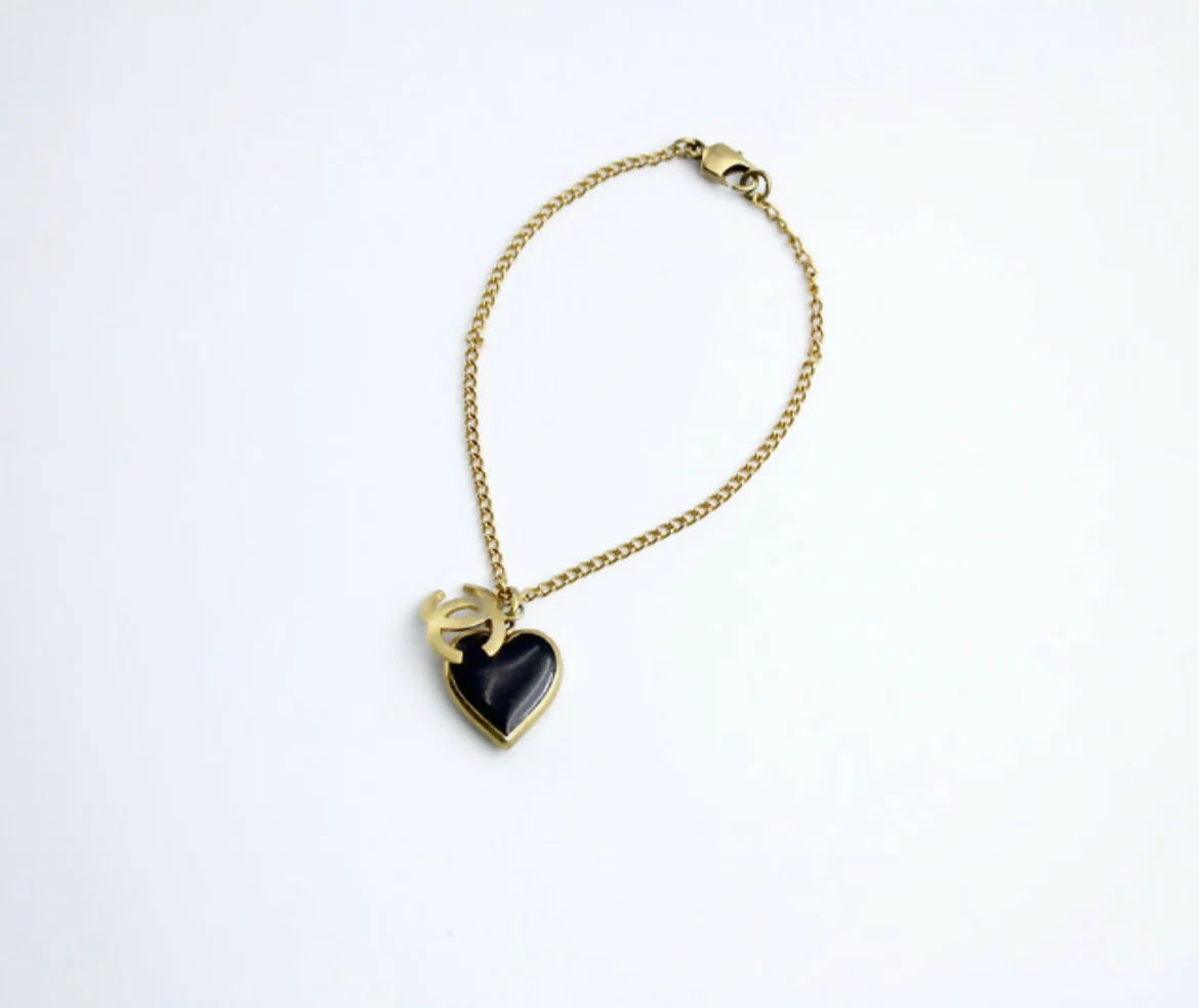 Chanel Vintage 02P Enamel Black Heart CC Bracelet - Image 6