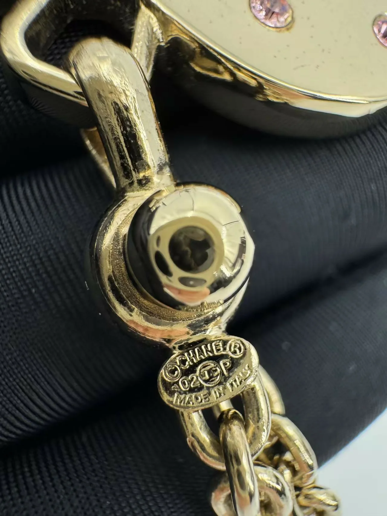 Chanel Vintage 02P Pink Rhinestone Heart Padlock Charm - Image 9