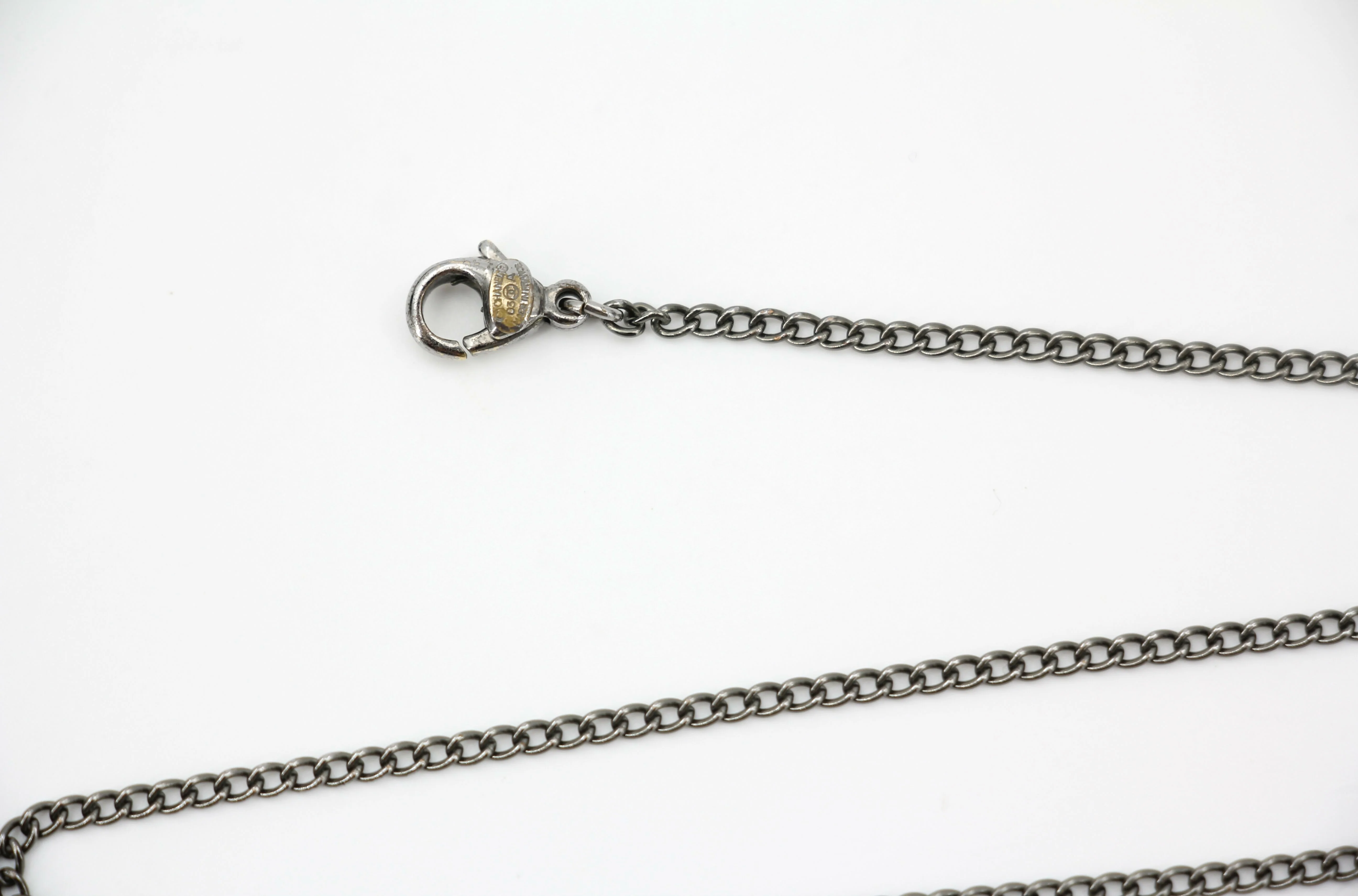 Chanel Vintage 03A Enamel Black Skull Grey CC Necklace - Image 5