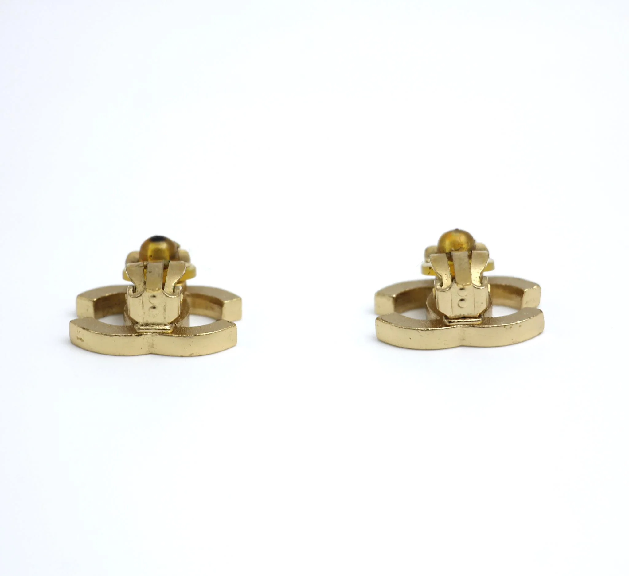 Chanel Vintage 03A Enamel Classic Black Cc Earrings - Image 2