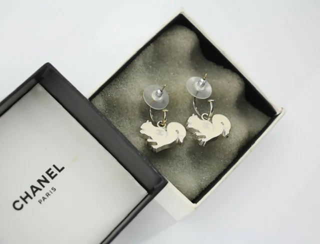 Chanel Vintage 03P & 05A Enamel White Squirrel Earrings - Image 3